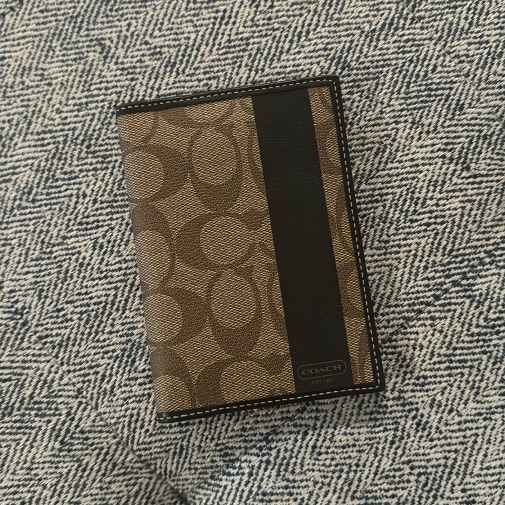 Coach passport holder